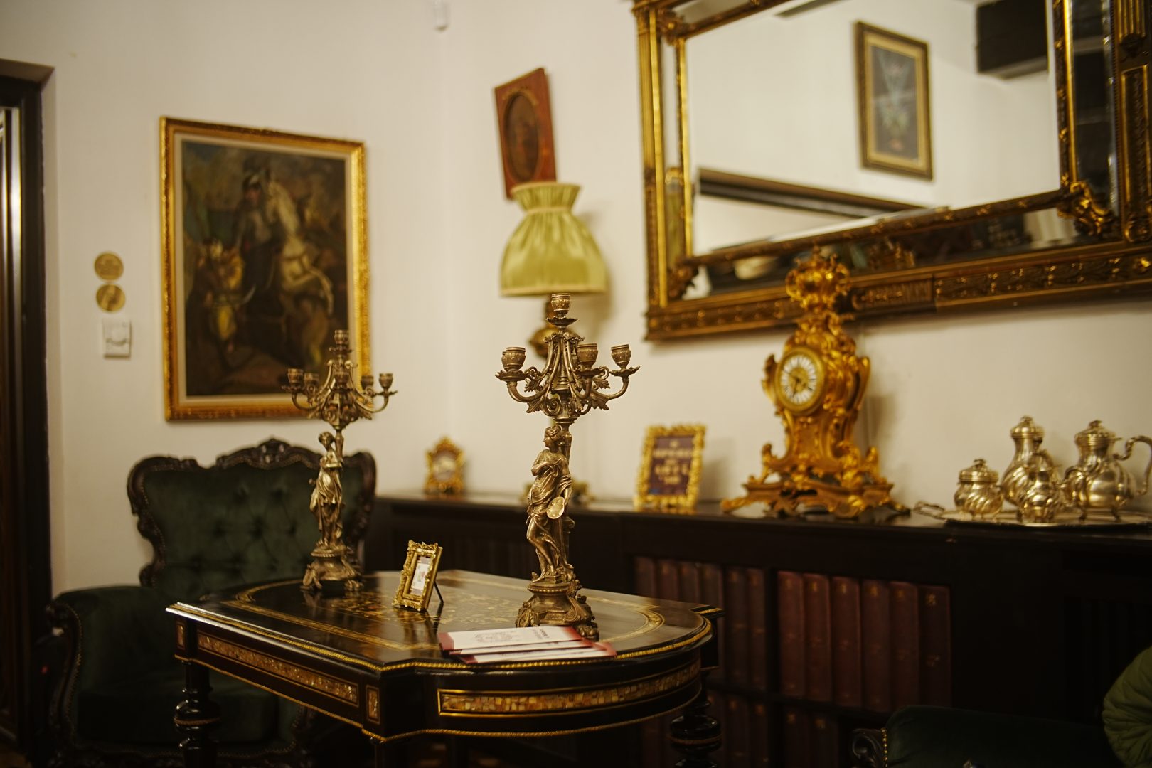 Art. History. Experience. – Locație evenimente premium în inima Bucureștiului interbelic 1 Art. History. Experience. – Locație evenimente premium în inima Bucureștiului interbelic